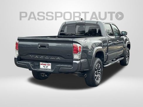 Used 2020 Toyota Tacoma SR5 image 5