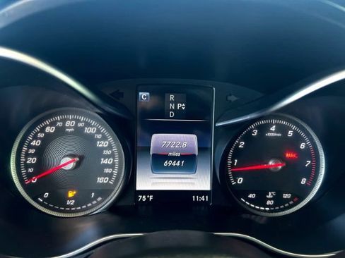 Used 2017 Mercedes-Benz C 300 Sedan image 16