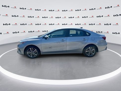Certified 2024 Kia Forte LXS w/ LXS Technology Package FWD image 5