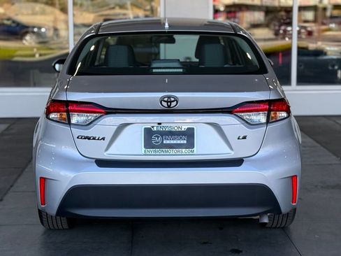Certified 2025 Toyota Corolla LE image 10