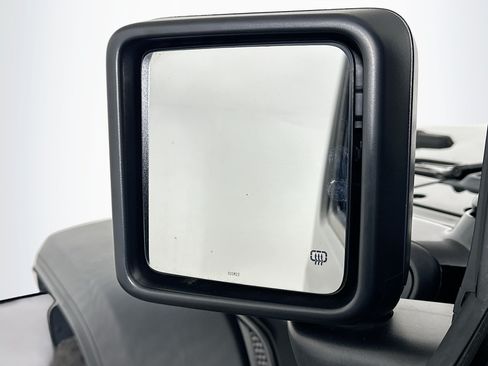 Used 2023 Jeep Wrangler Unlimited w/ Cold Weather Group AWD/4WD image 16