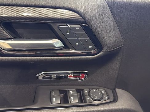 Used 2025 GMC Sierra 1500 AT4 w/ AT4 Premium Package image 23