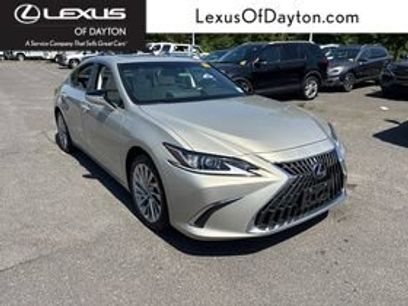 Used 2022 Lexus ES 300h w/ Accessory Package