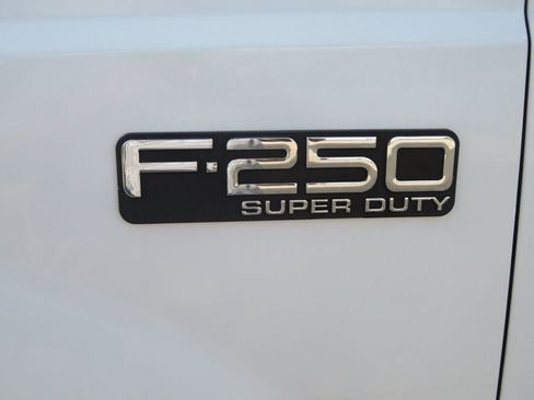 Used 2004 Ford F250 4x4 Crew Cab Super Duty image 14