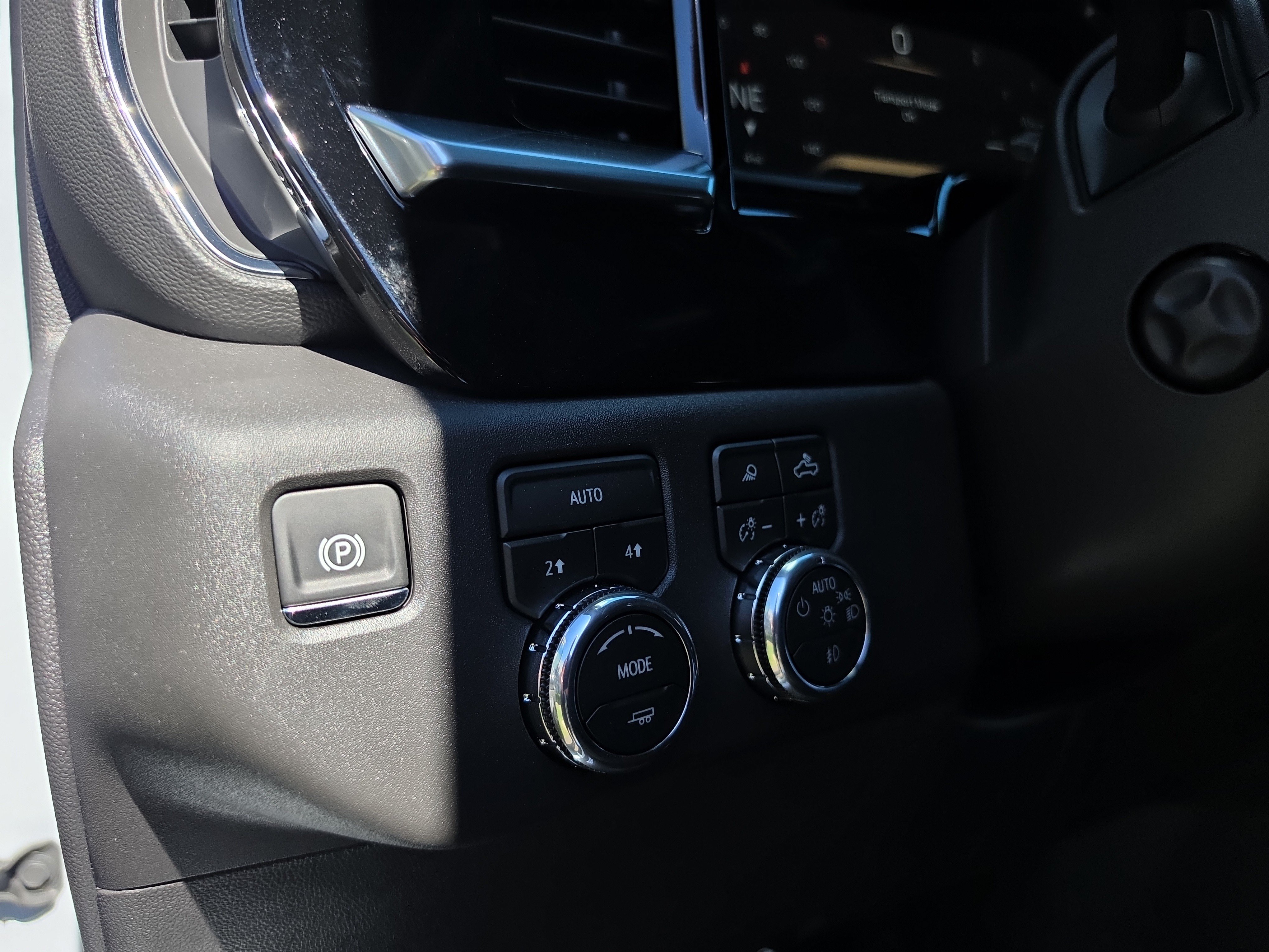 New 2026 GMC Sierra 1500 SLT w/ SLT Convenience Package AWD/4WD image 21