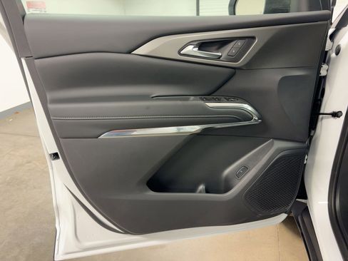 New 2026 Chevrolet Traverse LT w/ Sun and Wheel Package image 20