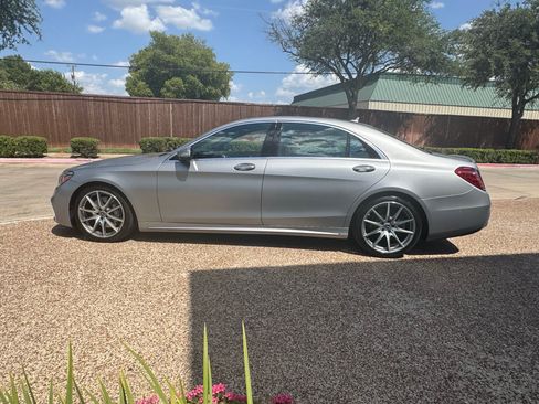 Used 2018 Mercedes-Benz S 560 4MATIC Sedan image 11