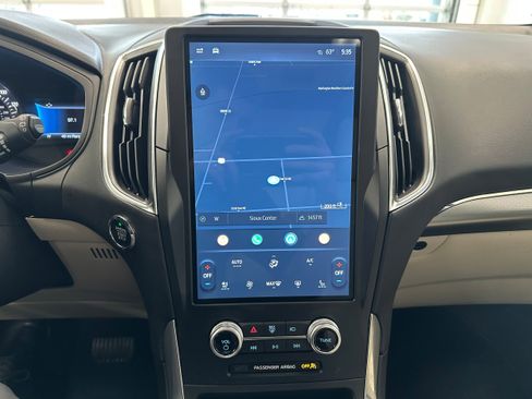 Used 2024 Ford Edge Titanium w/ Equipment Group 301A AWD/4WD image 19
