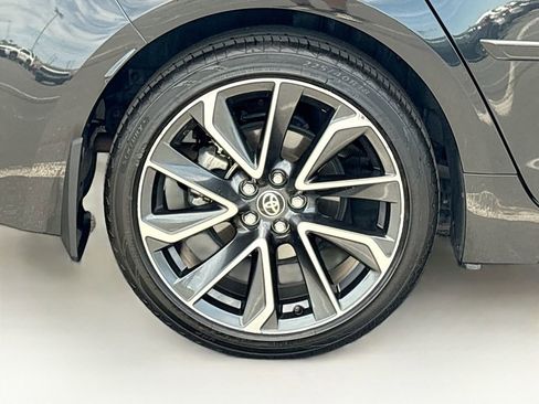 Used 2020 Toyota Corolla SE w/ Carpet Mat Package (TMS) FWD image 32
