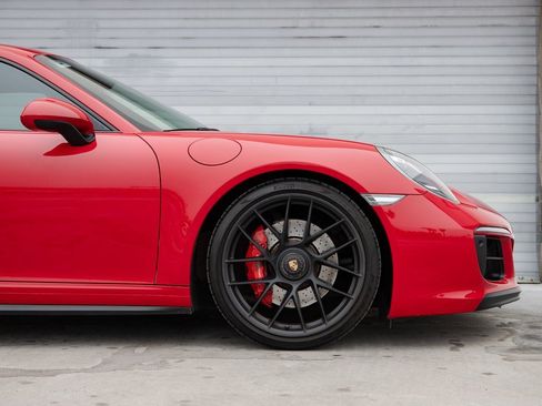 Certified 2019 Porsche 911 Carrera 4 GTS image 9