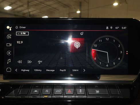 Certified 2024 GMC Sierra 1500 Elevation image 13