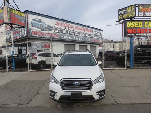 Used 2020 Subaru Ascent Limited w/ Technology Package AWD/4WD image 6