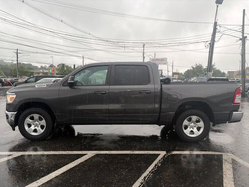 Used 2021 RAM 1500 Big Horn AWD/4WD image 4