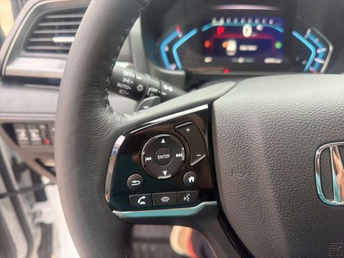 Used 2024 Honda Odyssey Elite image 27