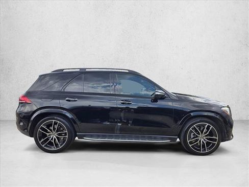 Used 2021 Mercedes-Benz GLE 580 4MATIC image 4