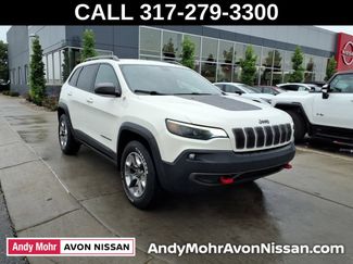 Used 2019 Jeep Cherokee Trailhawk w/ Cold Weather Group AWD/4WD video 2
