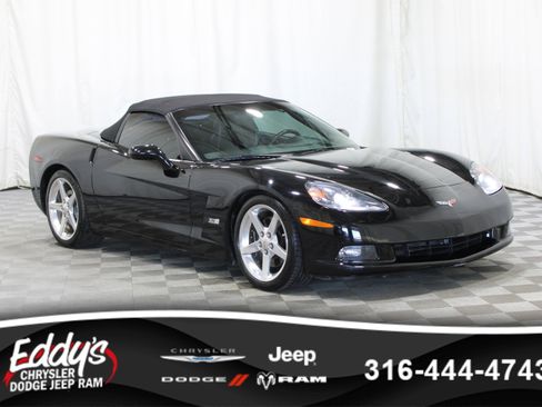 Used 2005 Chevrolet Corvette Convertible w/ Preferred Equipment Group image 1