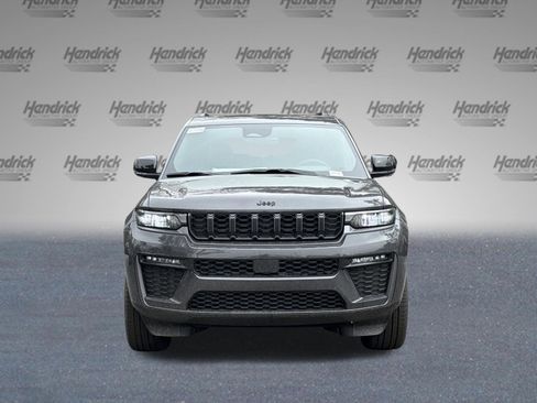 New 2026 Jeep Grand Cherokee L Limited w/ Limited Altitude Package RWD image 3