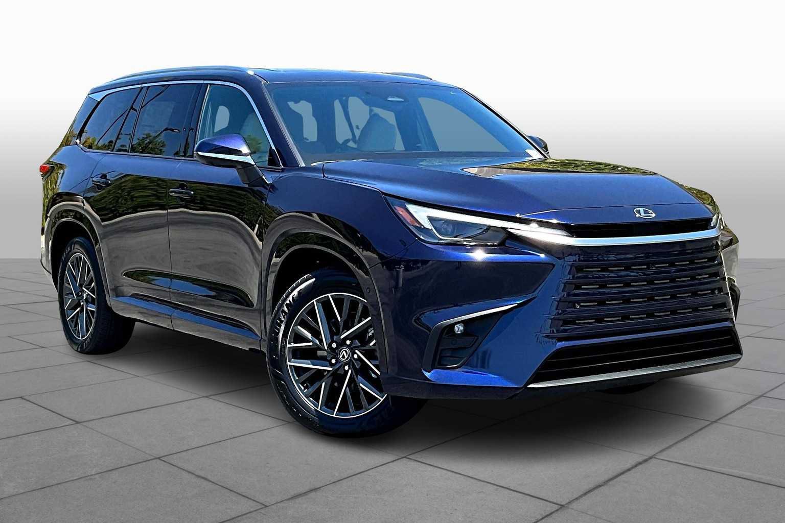Used 2025 Lexus TX 350 AWD w/ Technology Package image 2