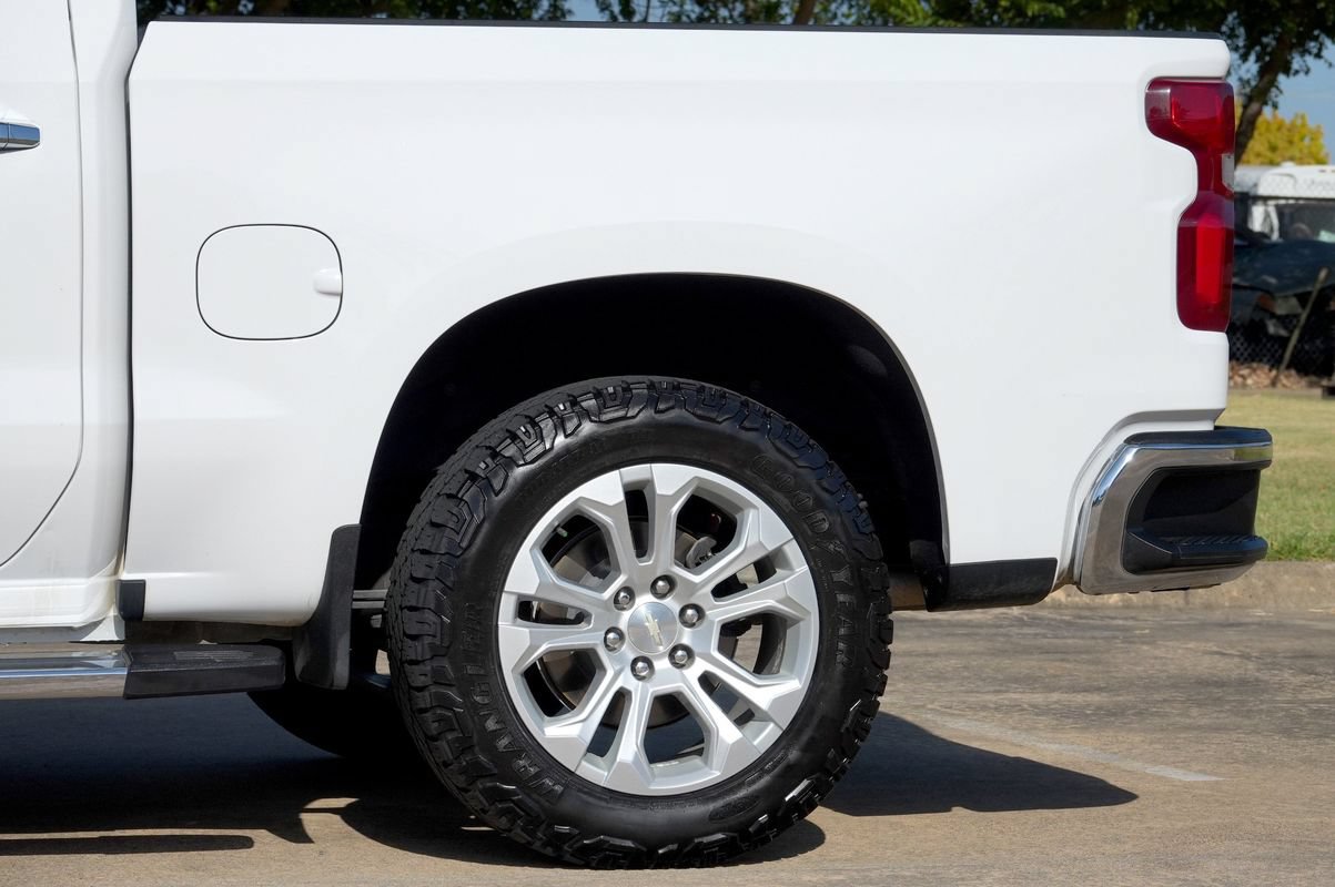 Used 2022 Chevrolet Silverado 1500 LTZ AWD/4WD image 24