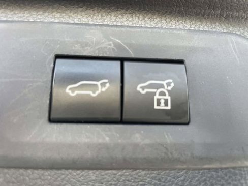 Used 2025 Toyota Grand Highlander FWD image 29