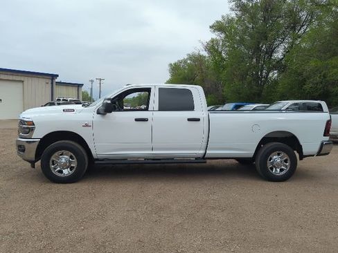 Used 2025 RAM 3500 Tradesman AWD/4WD image 12