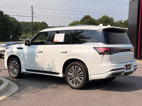 Used 2025 INFINITI QX80 Sensory w/ Exterior Package AWD/4WD image 9