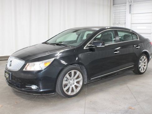 Used 2010 Buick LaCrosse CXS w/ Touring Package image 4