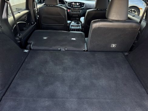 Certified 2023 Honda Passport TrailSport image 32