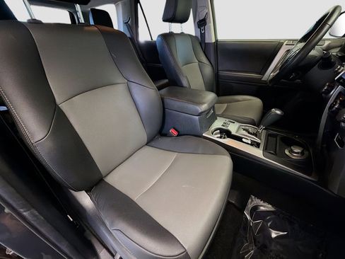 Used 2023 Toyota 4Runner SR5 Premium image 15