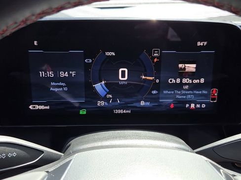 Certified 2025 Chevrolet Equinox EV RS FWD image 24