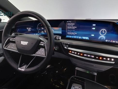 Used 2024 Cadillac Lyriq Sport w/ LPO, Floor Liner Package AWD/4WD image 25