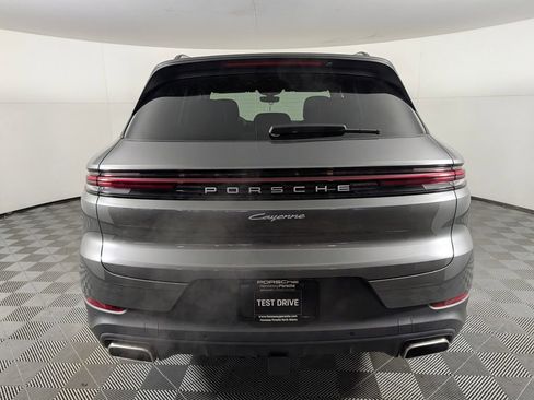 New 2026 Porsche Cayenne image 6