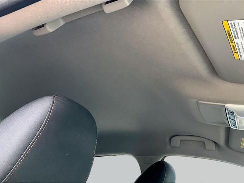 Certified 2025 Nissan Sentra SR FWD image 14