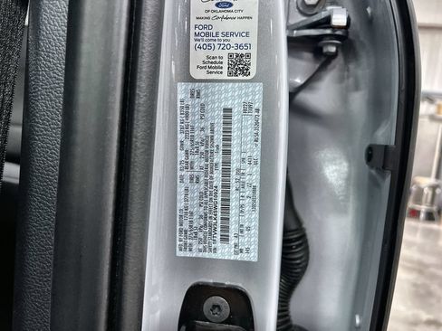 Used 2025 Ford F150 Lightning XLT AWD/4WD image 38
