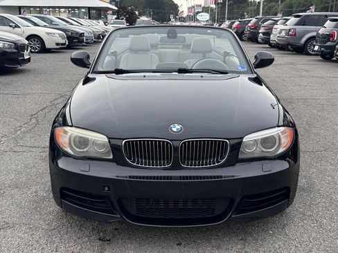 Used 2013 BMW 135i Convertible RWD image 2