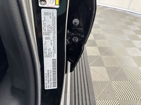 Used 2023 RAM 1500 Laramie image 30