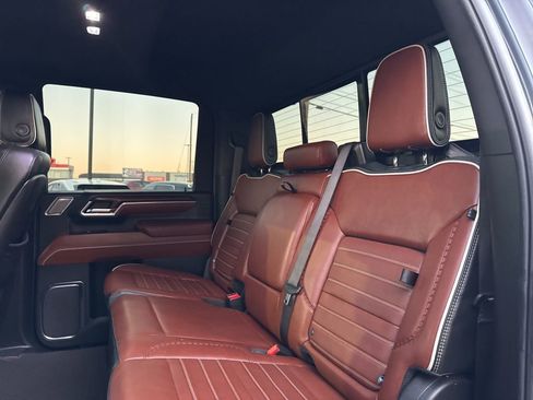 Used 2024 GMC Sierra 2500 Denali Ultimate w/ Max Trailering Package image 30