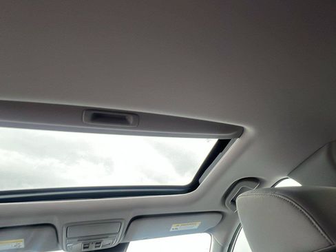 Used 2019 Honda CR-V EX image 19