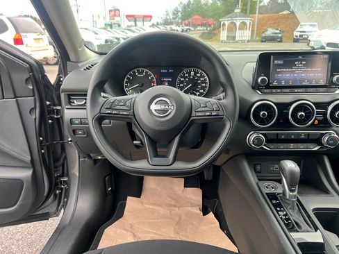 New 2025 Nissan Sentra S image 14