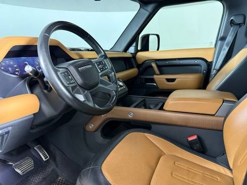 Used 2022 Land Rover Defender 110 X AWD/4WD image 6