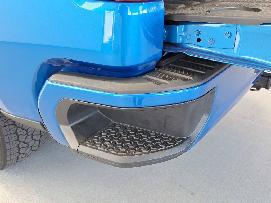 Used 2022 Chevrolet Silverado 1500 Custom AWD/4WD image 31