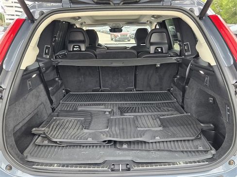 Used 2023 Volvo XC90 T8 Ultimate w/ Lounge Package image 14