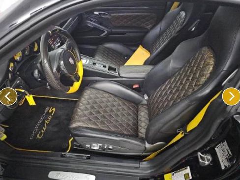 Used 2015 Porsche 911 Turbo S w/ High-end Infotainment Package AWD/4WD image 20