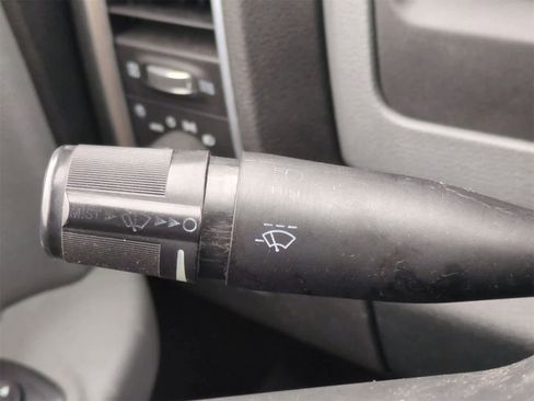 Used 2015 RAM 1500 Outdoorsman image 25