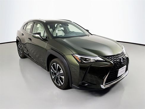 Used 2022 Lexus UX 250h image 7