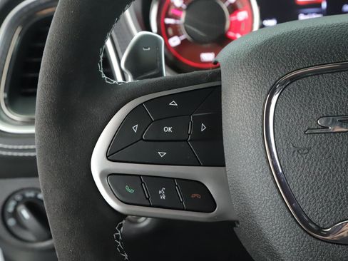 Used 2023 Dodge Challenger SRT Hellcat image 9