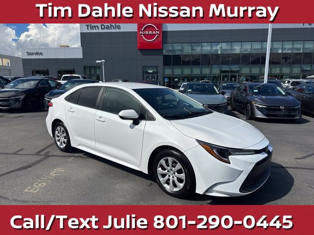 Used 2024 Toyota Corolla LE FWD image 1