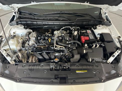 Used 2024 Nissan Altima 2.5 S FWD image 9