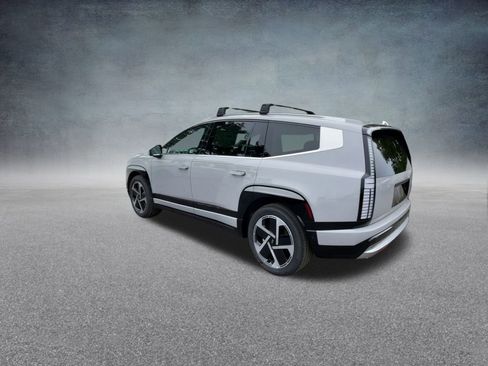 New 2026 Hyundai Ioniq 9 Limited image 16